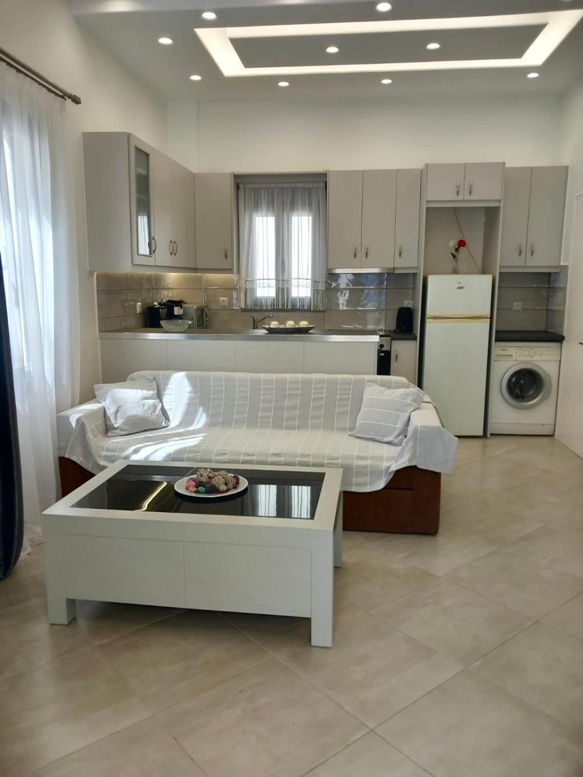 Apartment In The Centre For 4 People Naxos City Esterno foto